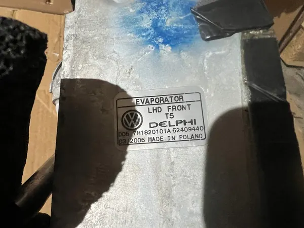 Verwarmingradiator 7H1820101A Expansieventiel VW T5 2.5 TDi image 3