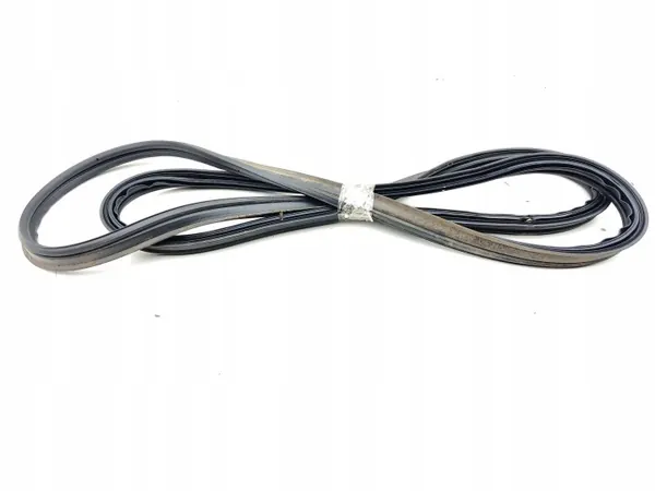 Joint de coffre Suzuki Vitara LY 2023 OEM AMD221666 image 2