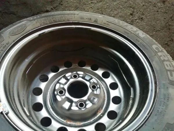 Gebrauchtes Reserverad OEM 529102D000 für Hyundai Matrix image 4