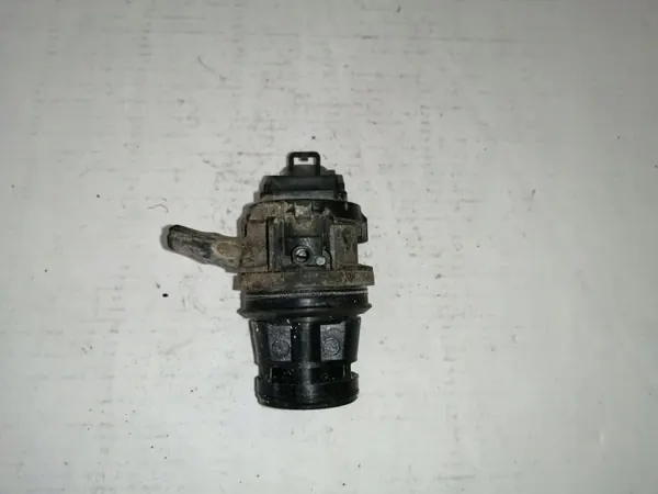 Pompe lave-glace avant OEM 8533071010 image 2