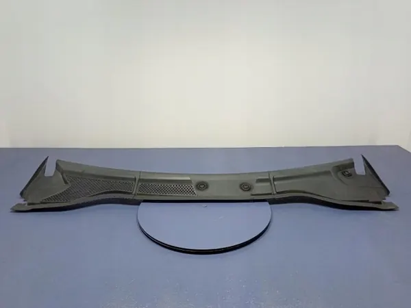 Mercedes Yläikkunatiiviste OEM A2468300700 - Käytetty image 2