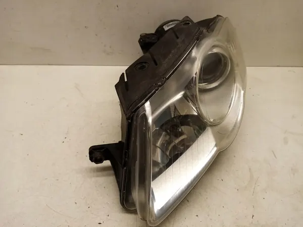 Vasen Ajovalot VW Passat B6 3C0941005AA image 9