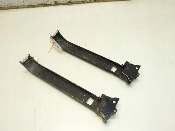 Fermaporta Posteriore Opel Movano B 904702142R ES92 image 4