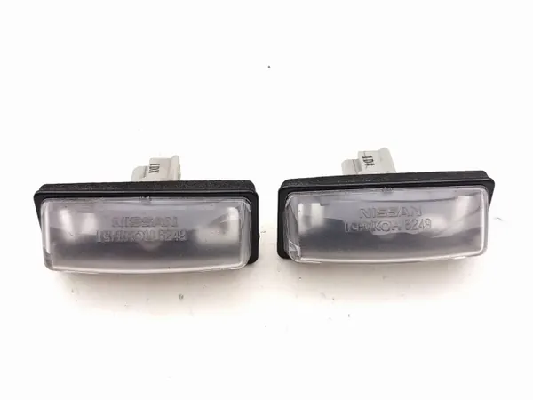Feu de plaque Nissan Leaf II OEM AMD212213 image 6