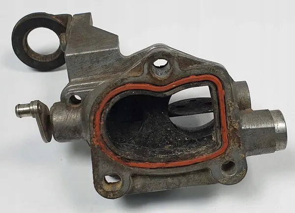 EGR Valve Mercedes W212 3.0 CDI V6 A6421401263 image 2