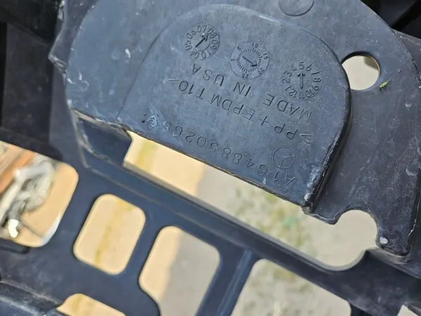 MERCEDES GL X164 Refuerzo de Parachoques Delantero image 8