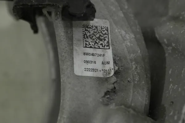 AUDI A4 B9 Mozzo sterzante anteriore sinistro 8W0407559 image 4