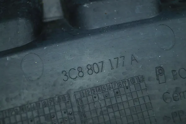 Skirt paraurti anteriore sinistro VW Passat CC Lift 3C8 R-Line image 3