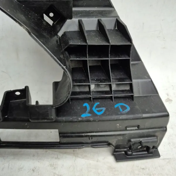 Audi A4 B9 avgasrörsfästning vänster bak OEM 8W0807348F image 4
