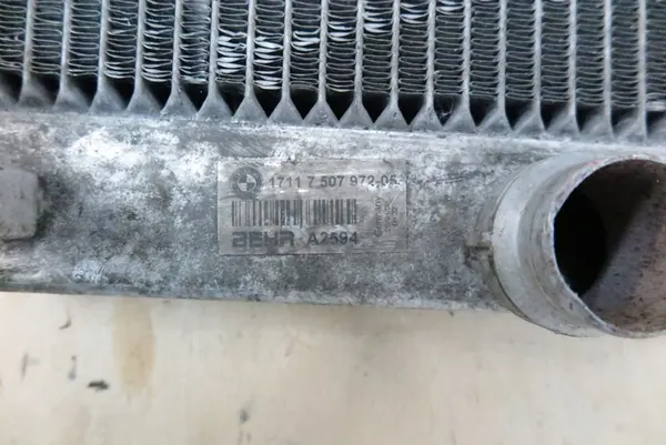 BEHR HELLA Motor Kylare BMW 6 7 E63 E65 17117507972 image 3