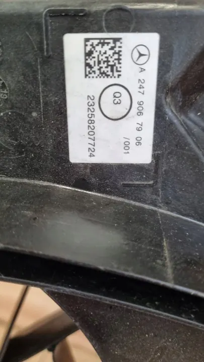 OEM 23258207724 AC-tuulettaja Etu Mercedes-Benz GLB image 3