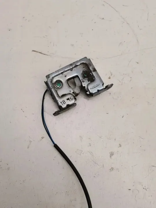 Fecho capô BMW X6 F16 2015 OEM 9670823 - Usado image 2