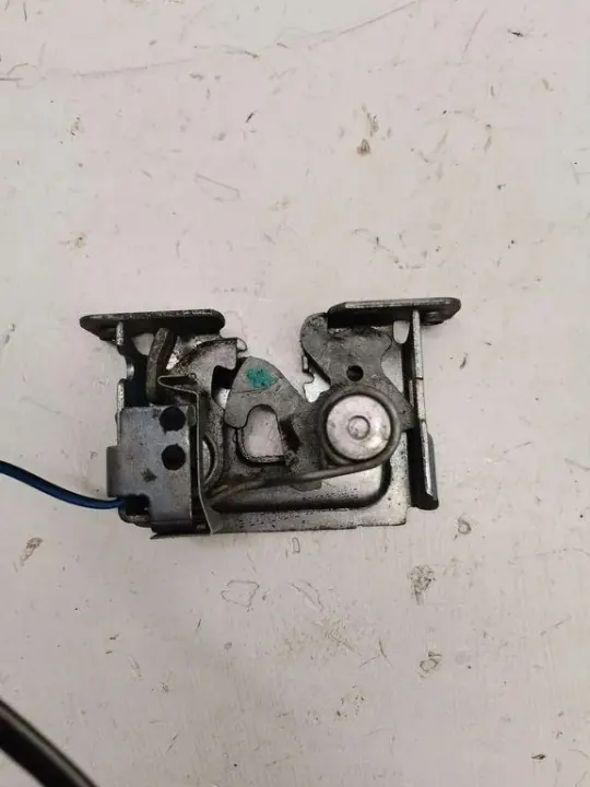 Fecho capô BMW X6 F16 2015 OEM 9670823 - Usado image 3