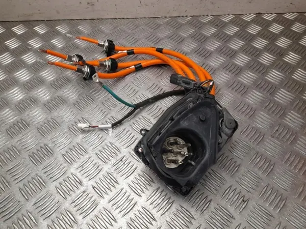 Cable de carga Tesla OEM 1061353-00-E para Model X image 2
