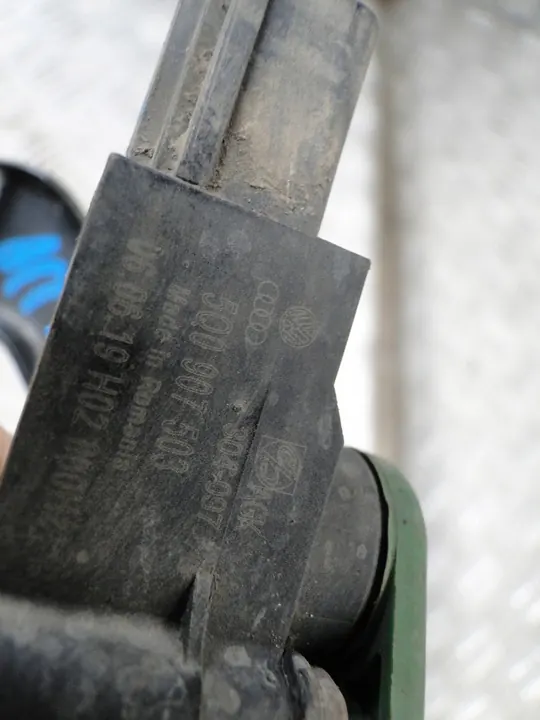 Sensor de nível de luz dianteira Skoda Superb III Kombi image 3