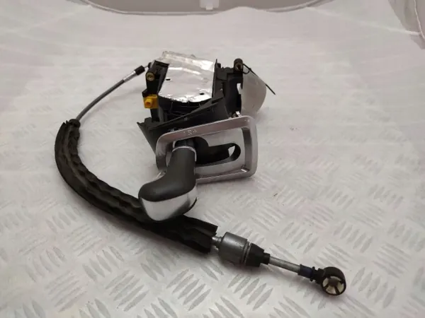 Porsche Cayenne Schalthebel OEM 7P5713025AN - Gebraucht image 2