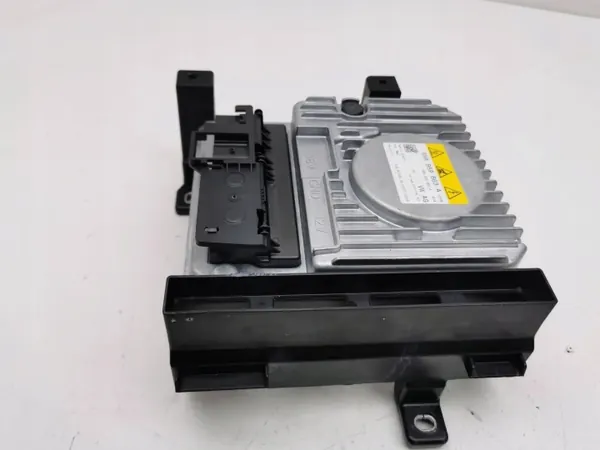 Inversor de voltaje Audi A3 8Y 2023 OEM 5WA907332 image 3