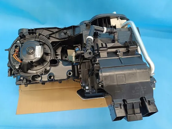 CUPRA FORMENTOR 2.0 TDI 110KW 2024 R Verwarming 5WB816001C image 3