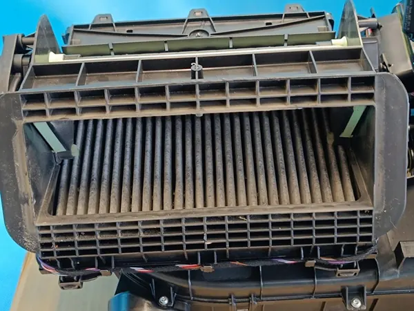 CUPRA FORMENTOR 2.0 TDI 110KW 2024 R Verwarming 5WB816001C image 9