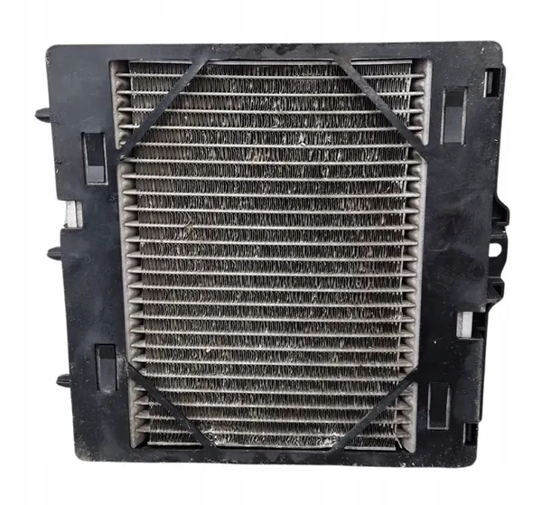 Vänster vattenkylare BMW F87 M2 F80 M3 F82 F83 2012- image 2