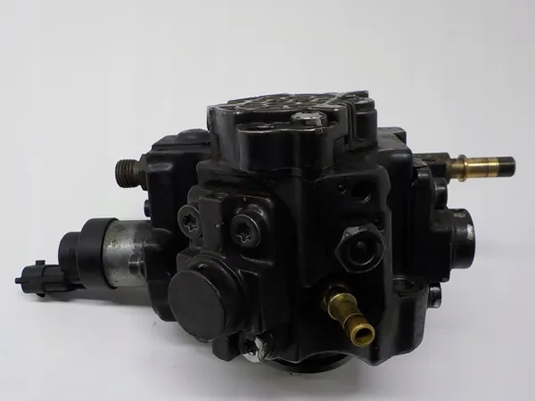 Brandstofpomp Ford Mondeo MK4 2.2 TDCI 0445010139 image 5