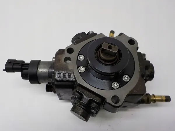 Brandstofpomp Ford Mondeo MK4 2.2 TDCI 0445010139 image 7