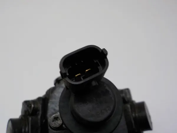 Brandstofpomp Ford Mondeo MK4 2.2 TDCI 0445010139 image 9