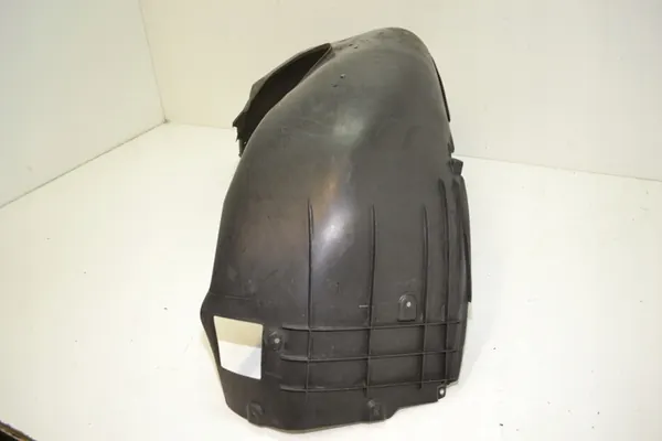 BMW 7 E65 E66 Front Left Wheel Arch 5171 7136679 image 2