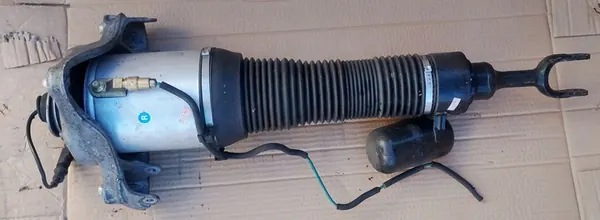 Amortisseur avant droit VW Phaeton II Lift 10-16 image 1