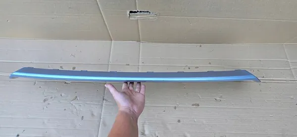 AUDI Q3 8U0 Framskärms Spoiler image 4