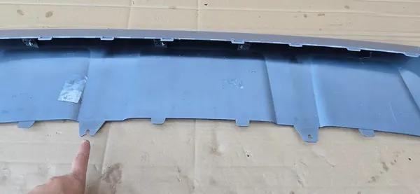 AUDI Q3 8U0 Framskärms Spoiler image 9