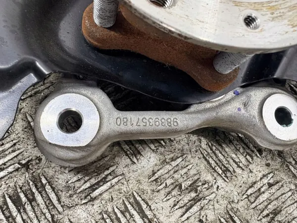 Opel Grandland X Hinterradnabe OEM 9839357180 image 6