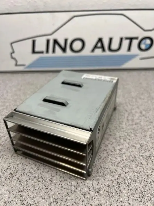 BMW 7er Verstärker OEM 651206920461 - Gebraucht image 2