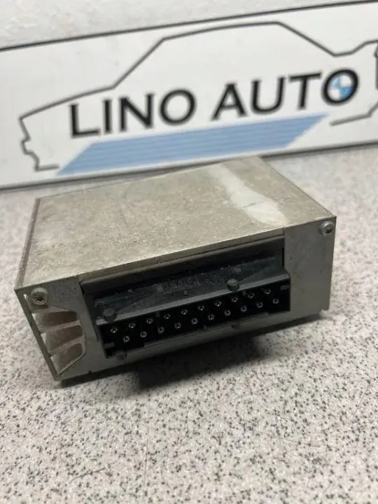 BMW 7er Verstärker OEM 651206920461 - Gebraucht image 3