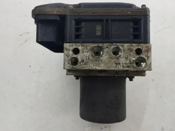 Audi ABS/ESP-pump 4G0907379F - Begagnad OEM-del image 4