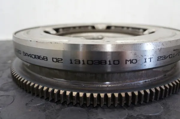 Volante de Dupla Massa BMW F40 5A40868 image 4