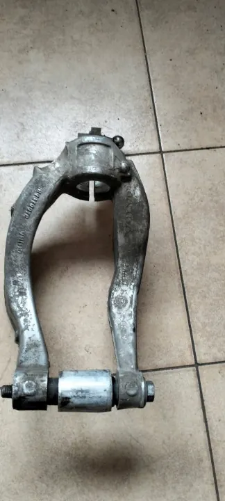Montaje Horquilla Amortiguador Izquierdo Volvo OEM 31681983 image 2