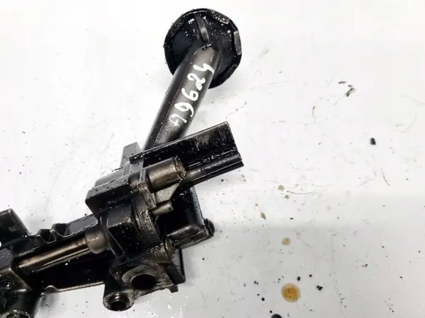 Nissan Primera Olje pump 2003 1.9L 7700600252 image 2