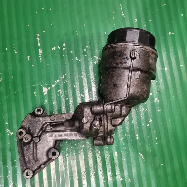 Oljefilterhållare MERCEDES-BENZ R (W251, V251) A6421800010 image 4