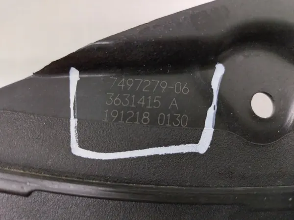 BMW 5 G30 G31 Grill OEM 7497279 image 5