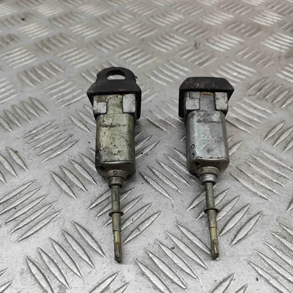 Insert de serrure Mercedes-Benz S W140 OEM 1404601404 image 4
