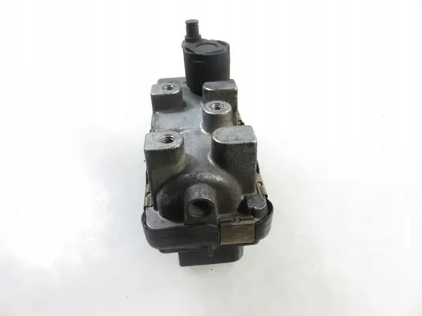 Actuador turbo Garrett usado OEM 6NW008412712120 image 8