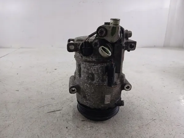 Compresor de aire acondicionado Mercedes-Benz A0012309011 image 2