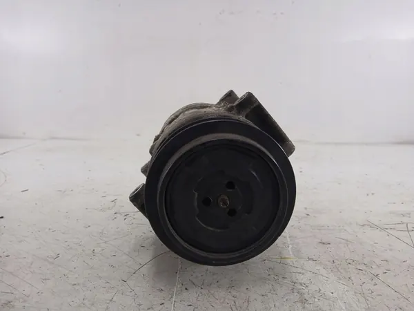Compresor de aire acondicionado Mercedes-Benz A0012309011 image 5
