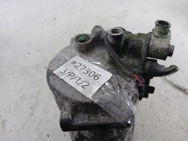 Compresor de aire acondicionado Mercedes-Benz A0012309011 image 7