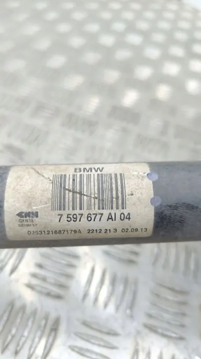 BMW X5 E70 Bakaxel halvaxel OEM 7597677 image 10