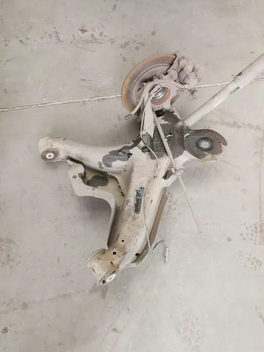 Höger Bakre Upphängningsknut Mercedes V-Class Vito W447 image 3