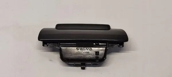 Cendrier Volvo XC40 OEM 32130800 32130798 image 3