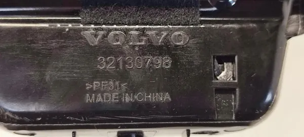 Cendrier Volvo XC40 OEM 32130800 32130798 image 8