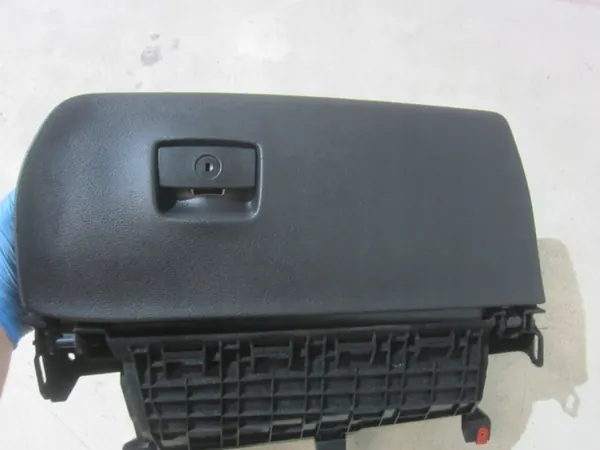 Passagerarhandskfack svart OEM 51166839000 BMW X3/X4 image 8
